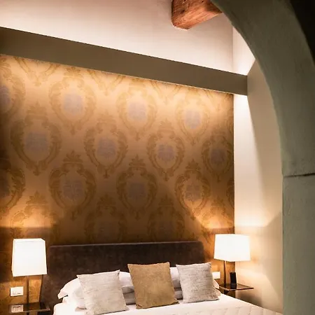 Hotel Corte Guelfa 3*