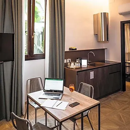 Corte Guelfa 3* Florence